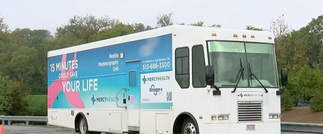 Family Donates to Breast Care at Jewish Hospital