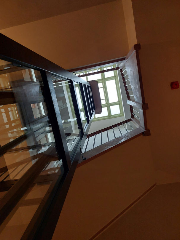 elevator shaft hotel marie marie dendermonde.jpg