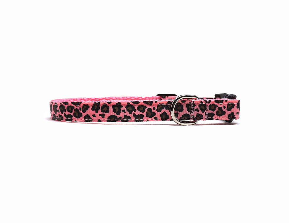 pink leopard cat collar side view