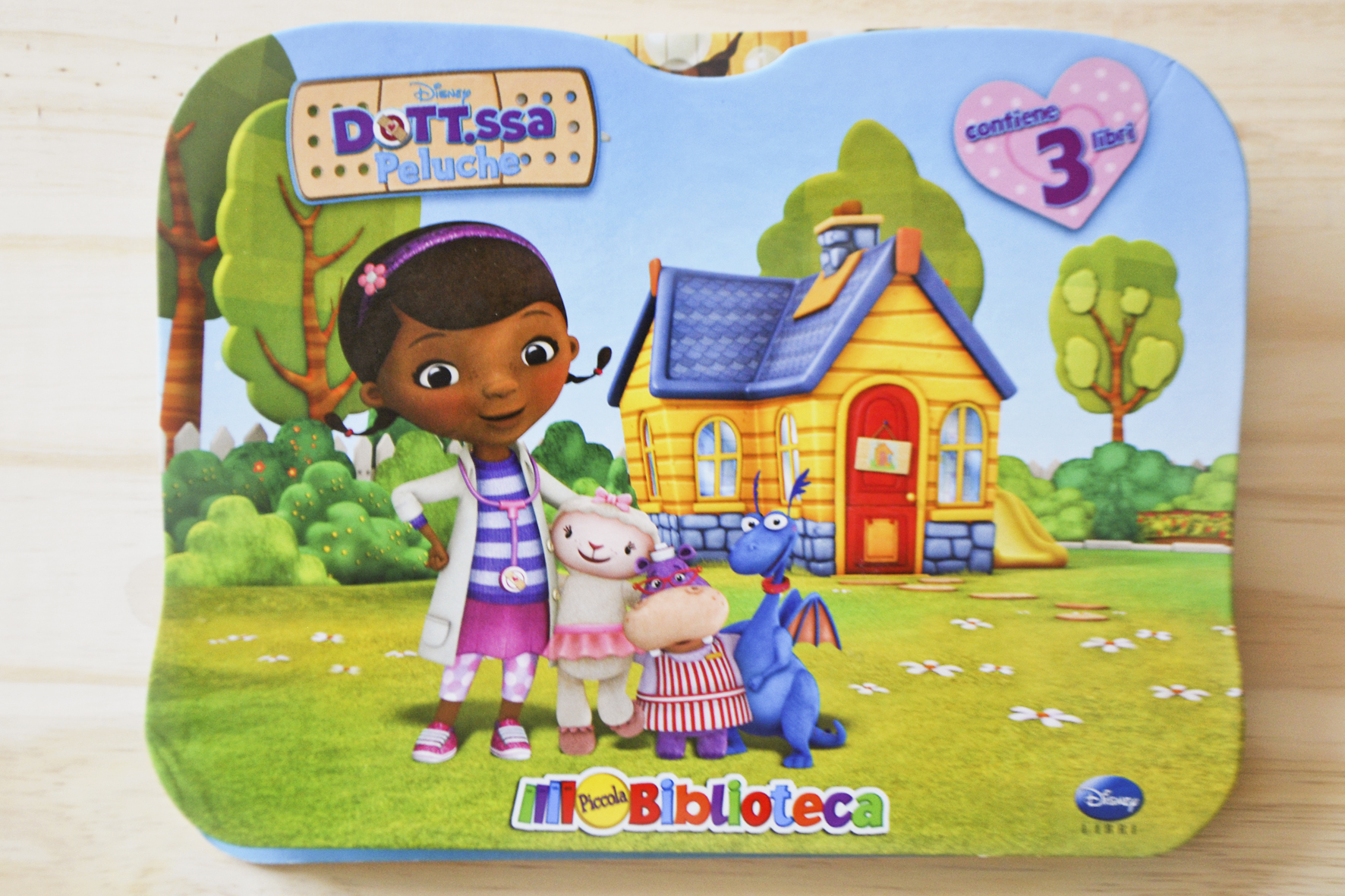 PICCOLA BIBLIOTECA DOTT SSA PELUCHE per DISNEY LIBRI DOTT SSA PELUCHE per DISNEY LIBRI