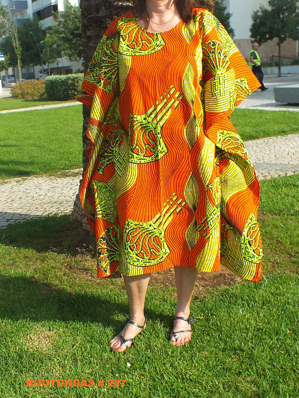 Miniature : Caftan en tissu africain