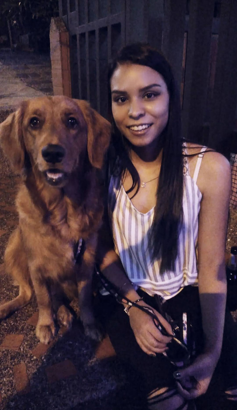 Tiersitterin Valentina aus Berlin mit Golden Retriver Hund