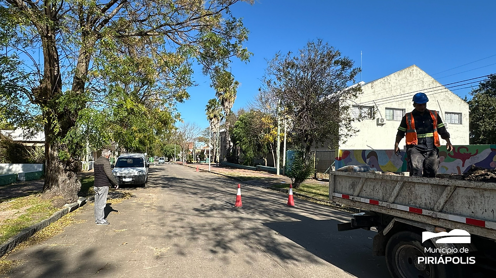 Se trabaja en la mejora del alumbrado público en distintos puntos estratégicos de la ciudad.