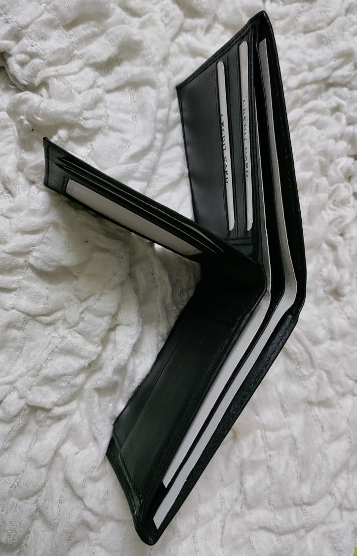 Μικρογραφία: leather wallet