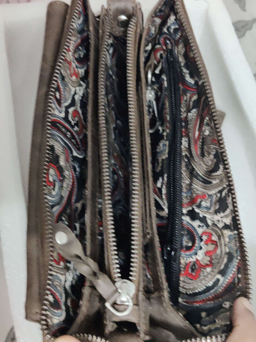 Thumbnail: CLUTCH BAG IN LEATHER UNISEX