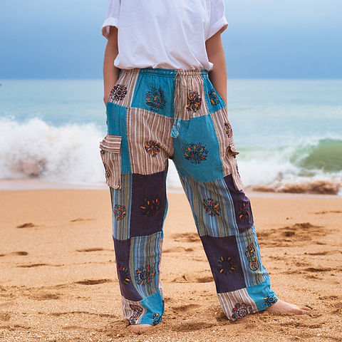 JUNKIRI Pantaloni Unisex In Cotone Patchwork - Yoga Hippie Boho Multicolor, Taglia Unica Regolabile, Fatti A Mano In Nepal
