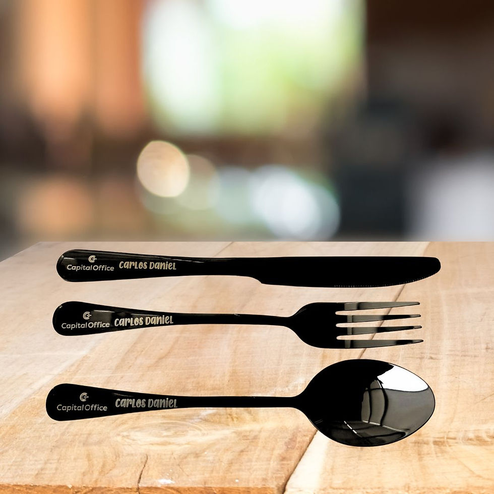 Thumbnail: Elegantes_Cubiertos_Personalizados_Regalo