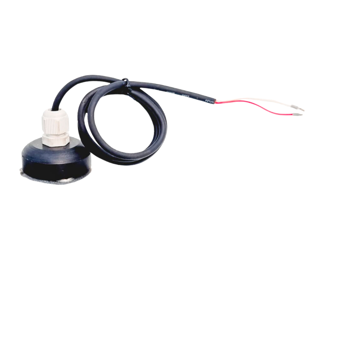 Reed switch dry contact sensor for oval gears