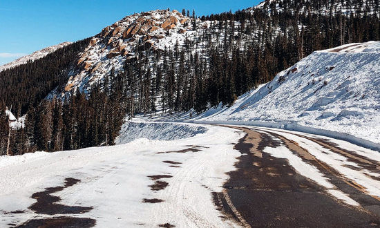 Winter snow on the Pikes Peak Highway