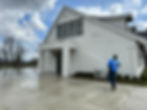 Exterior cleaning of a house