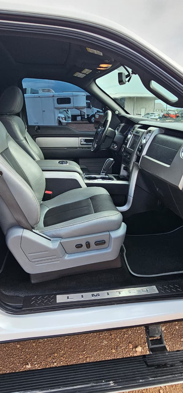 Miniatura: Ford F150 Limited