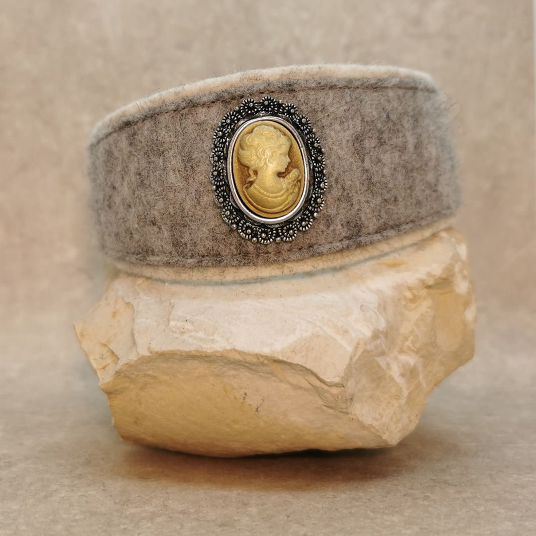 #191/mittlerer HU max. 32 cm  - Metallklickverschluss - Wohlfühlh