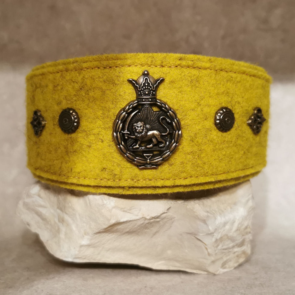 Miniaturbild: "LITTLE SOPHISTICATED"  Royale  Statementhalsung