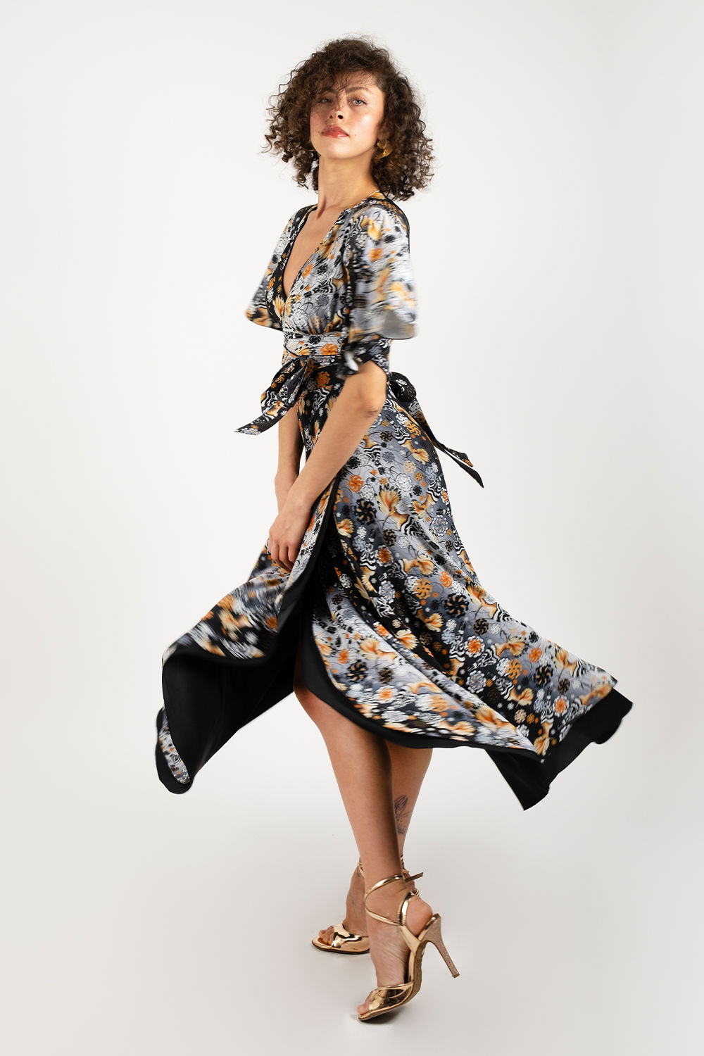 TerpSichore Reversible Tango Set/Madagascar Hoopoe - Pattern  Top