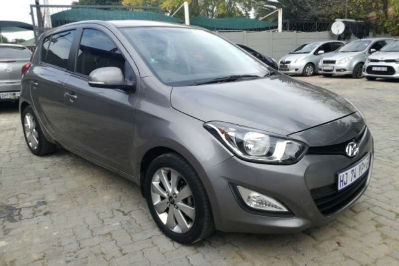 hyundai-i20-1-6-gls-2013-id-57262683-type-main.jpg