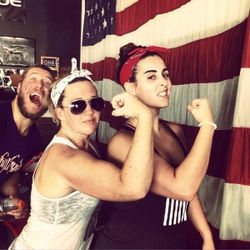 11218801_10103441644314234_6655797175453640018_n-300x300