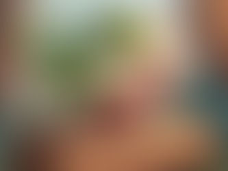 Benny und seine Freundin Rubi spielen im Dschungel