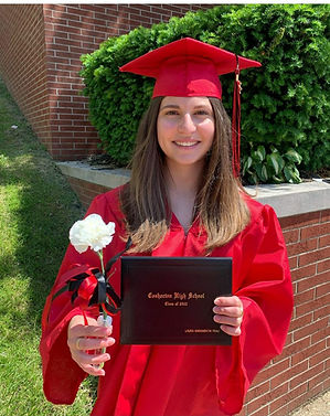 Laura Frau diploma.jpeg
