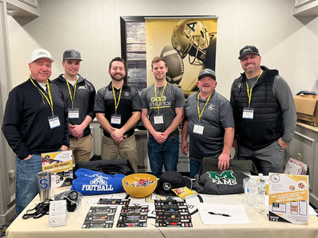 Why You Should Hire a Professional to Run your Season’s Fundraiser