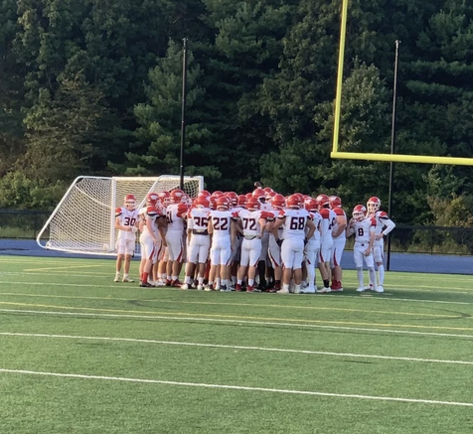 Gold Card Fundraising Milton Wildcats Football Team Breaks Record in 9 days Massachusetts 