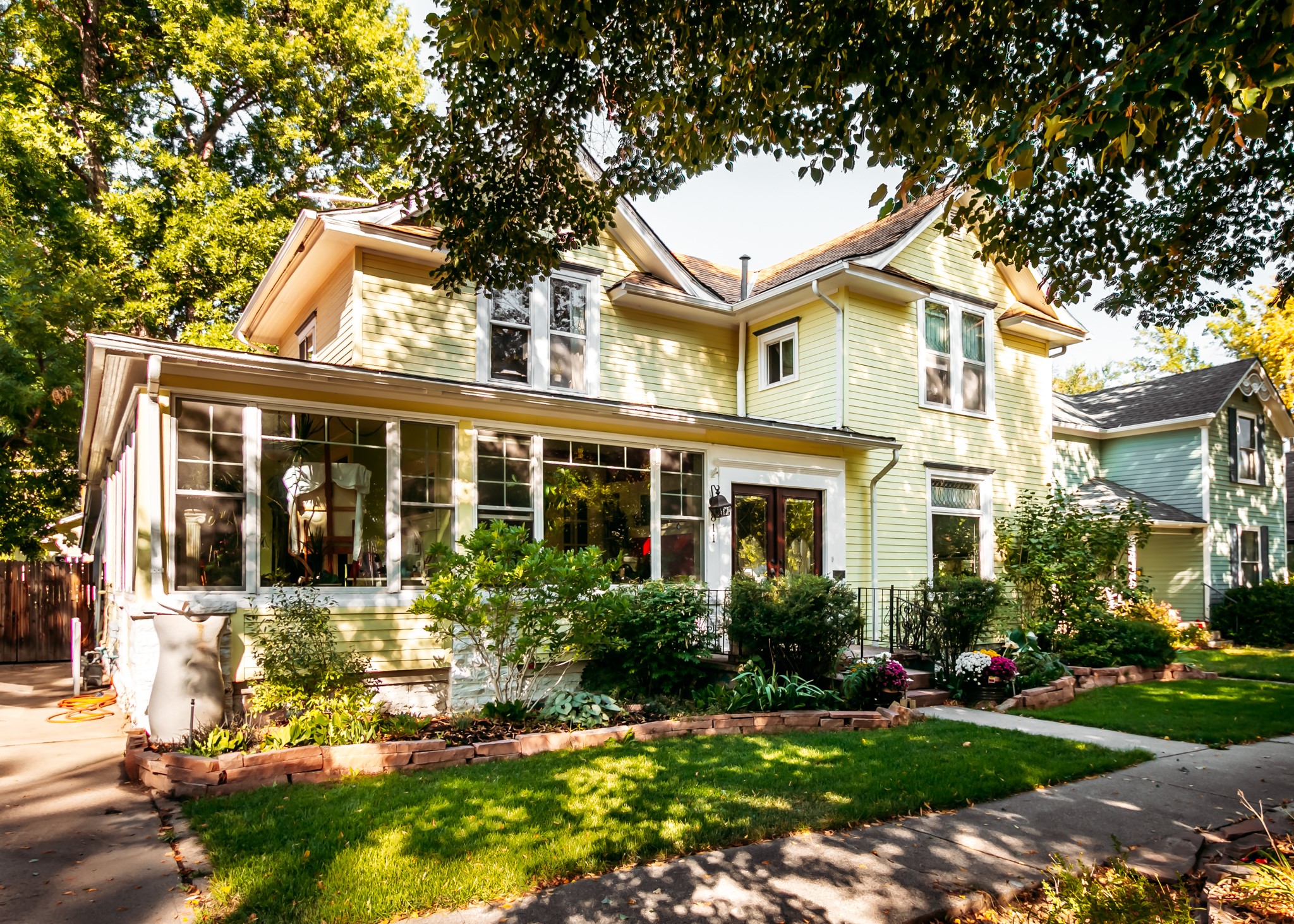 811 Emery Street