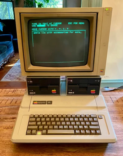 Apple II | Game Launcher Malta