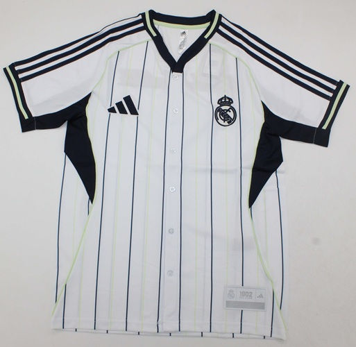 REAL MADRID 2025-2026 ENTRENAMIENTO MLB VERSION