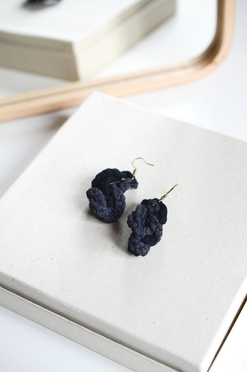 Miniature : Boucles d'Oreilles Magma Unicolores
