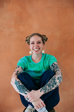 Sarah K 1 - Sarah Krajewski (Art Room Glitter Fairy).png