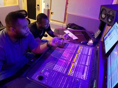 Double AA working in the studio with DS Quattro