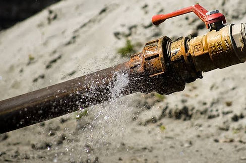 BROKENPIPE.jpeg