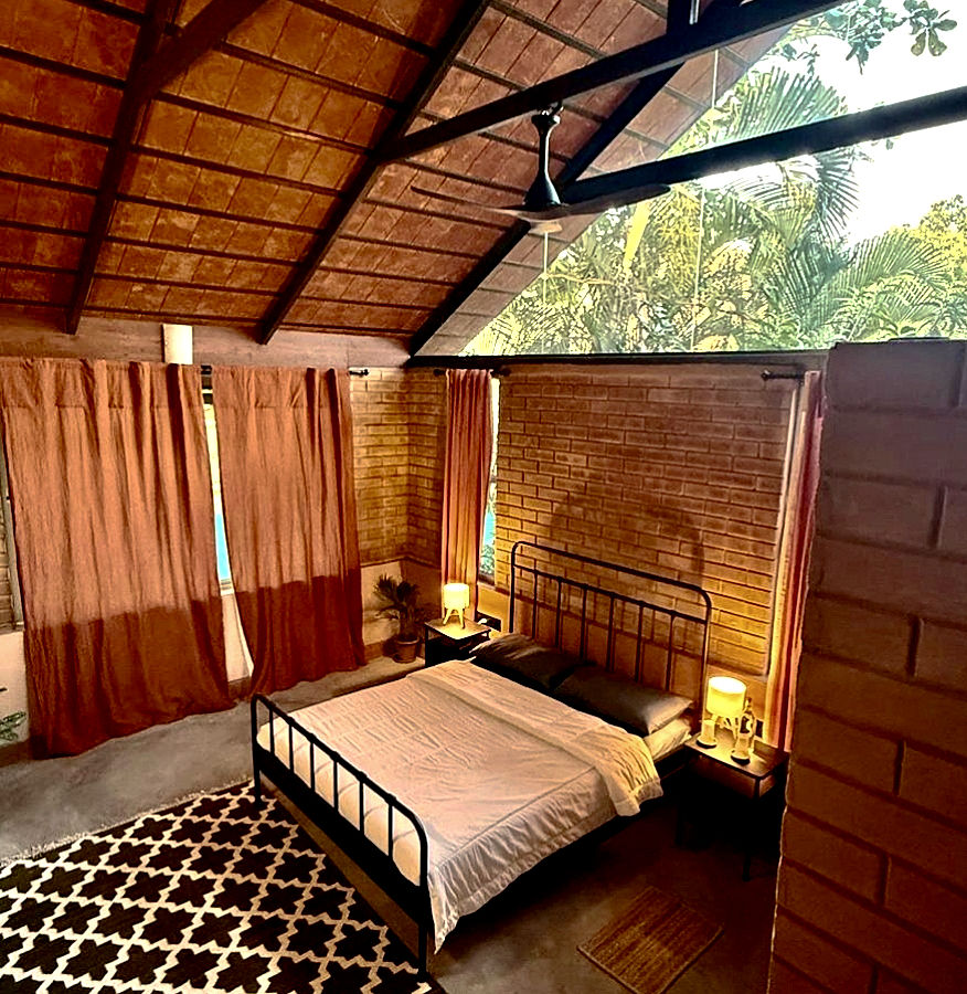 palm room_edited.jpg