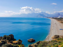 Antalya’da Gayrimenkul ve Emlak Yatırımı: Konyaaltı’nın Eşsiz Güzellikleri