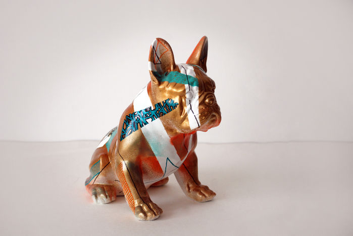 Statue Bouledogue doré et orange