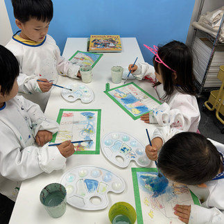 LAB Art Studio - students art making