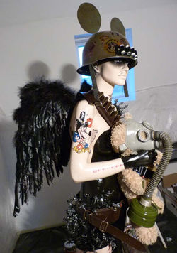 "Dark angel" 185x60x60 cm