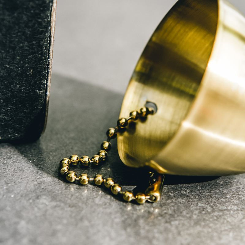 縮圖：IZOLA 复古绅士不锈钢镀铜酒瓶 - 3oz