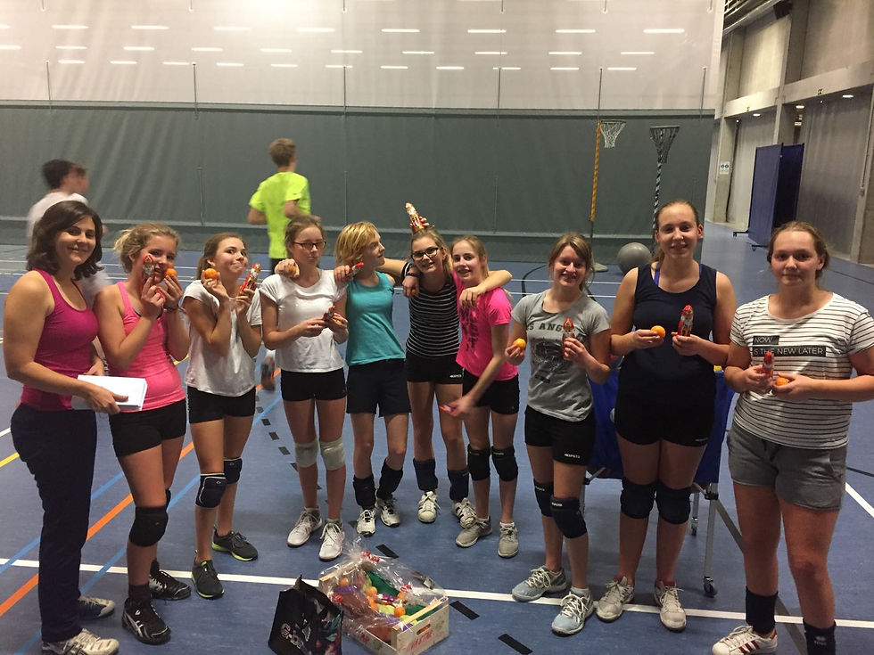 Sint_U15b2