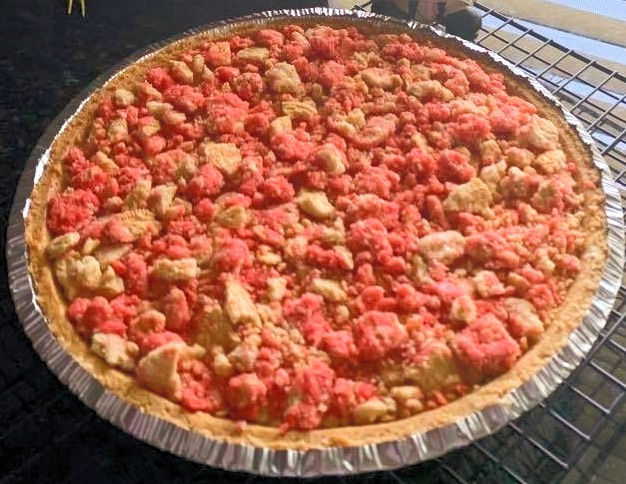 Strawberry Crunch Cheesecake