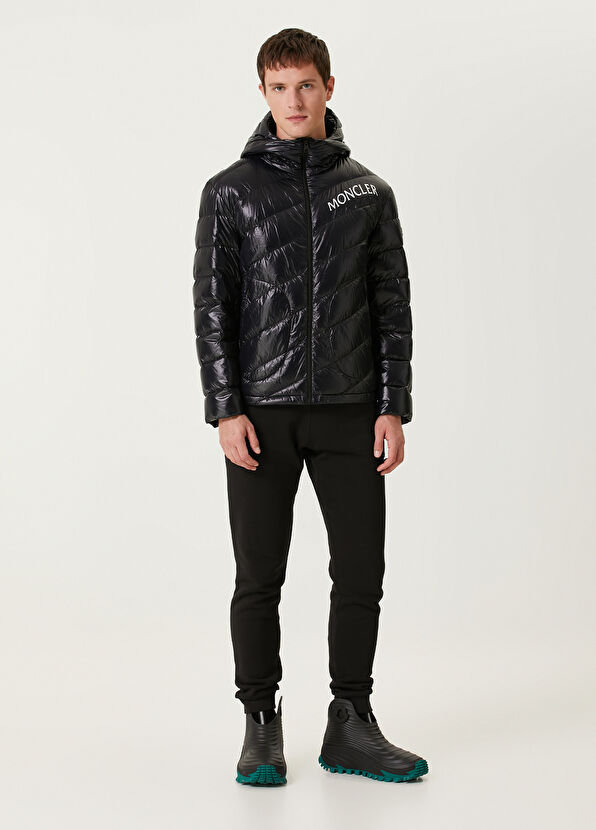 Küçük resim: MONCLER MONT