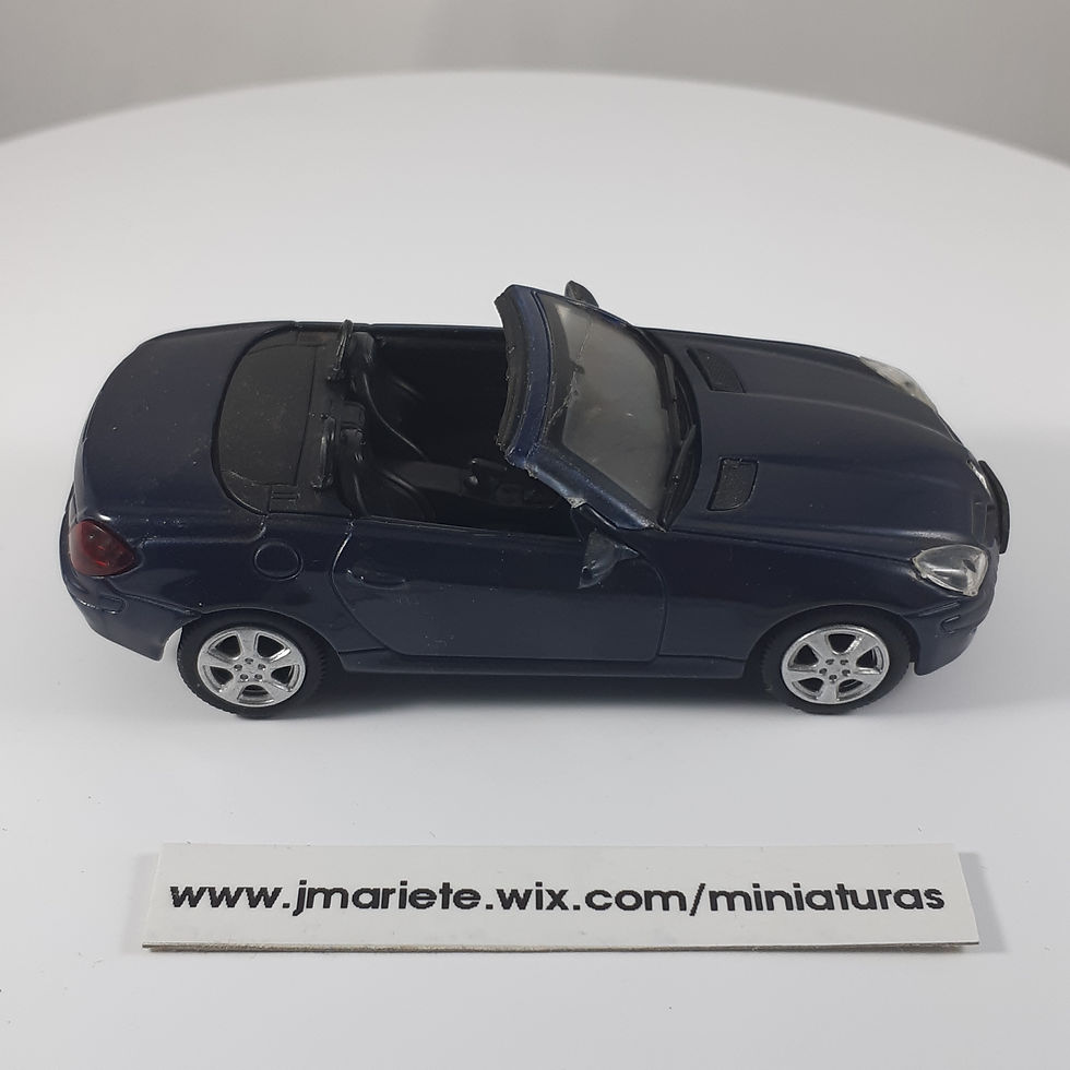 Miniatura: Mercedes SLK 1:43