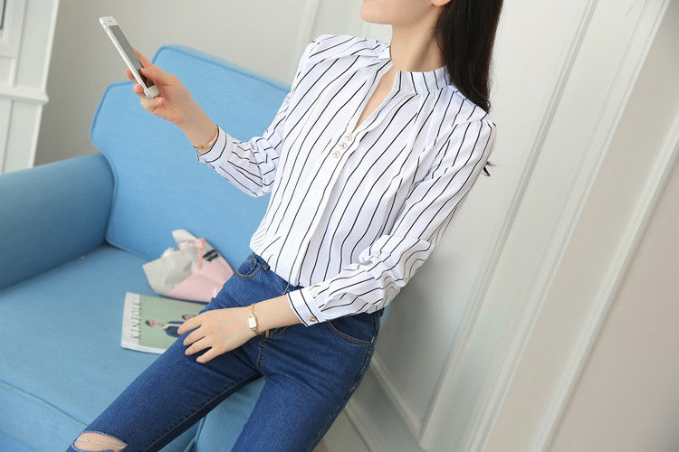 Miniatura: Women’s Striped Long Sleeve Blouse – Office Casual Shirt