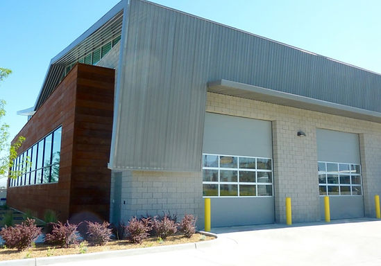 commercial-door-design-window-overhead-doors-las-vegas-nevada-