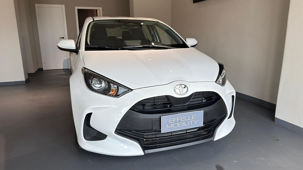 TOYOTA YARIS KM0 155€