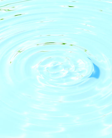 round rippling water in a very ligt colo