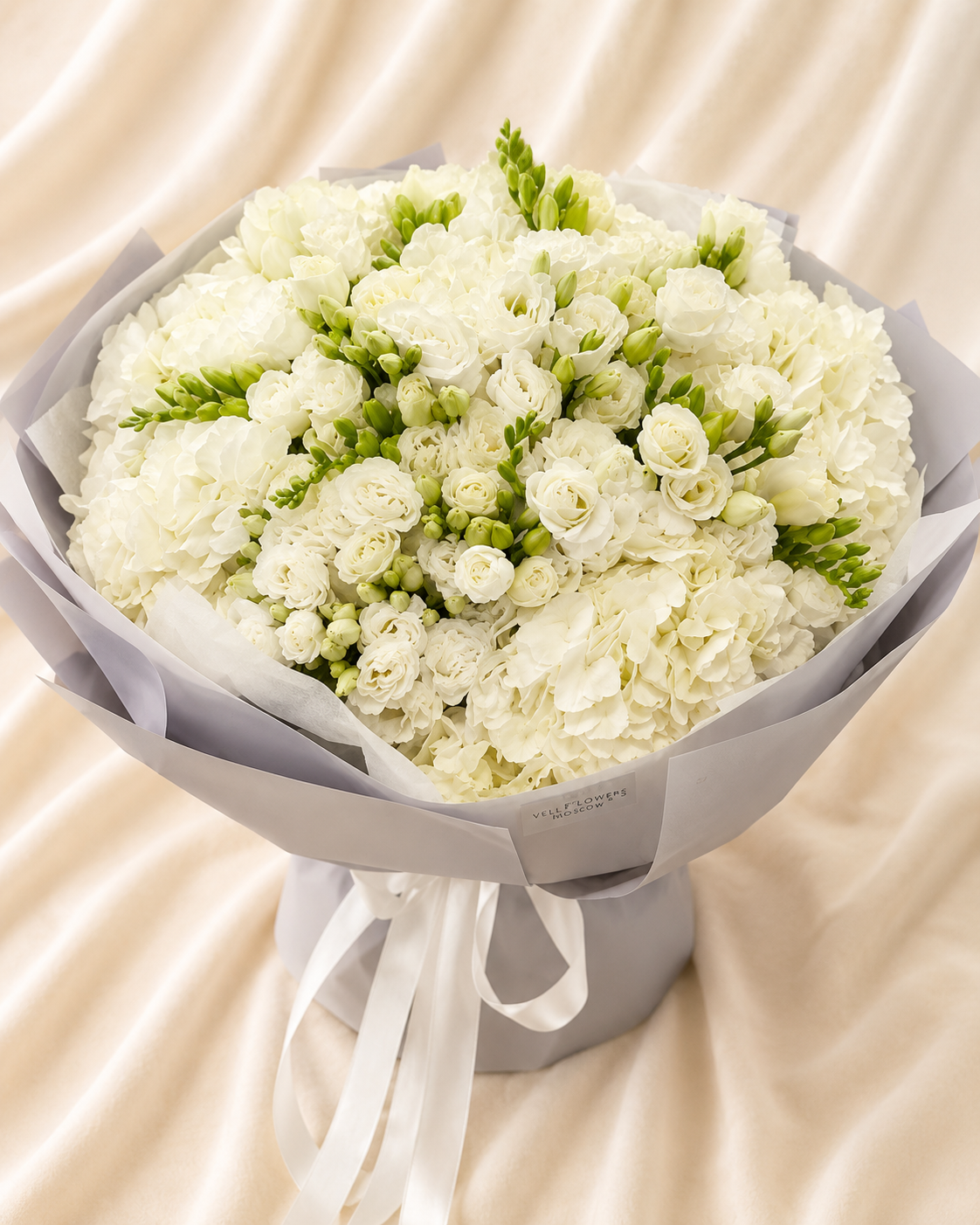 "White Elegance"