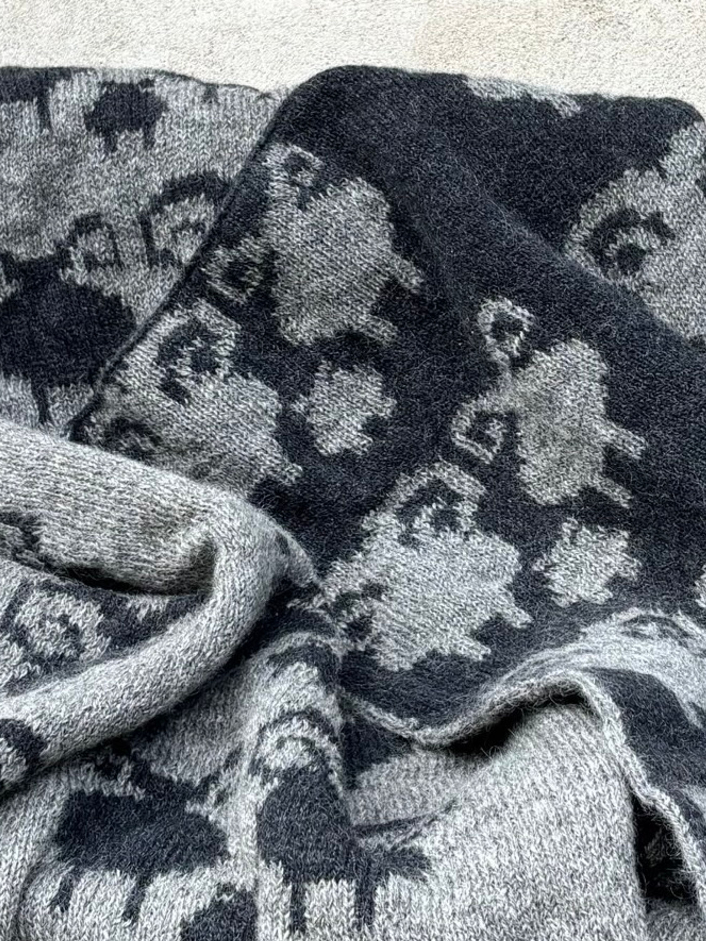 Gotlandsfilten Bagge (122x107cm)