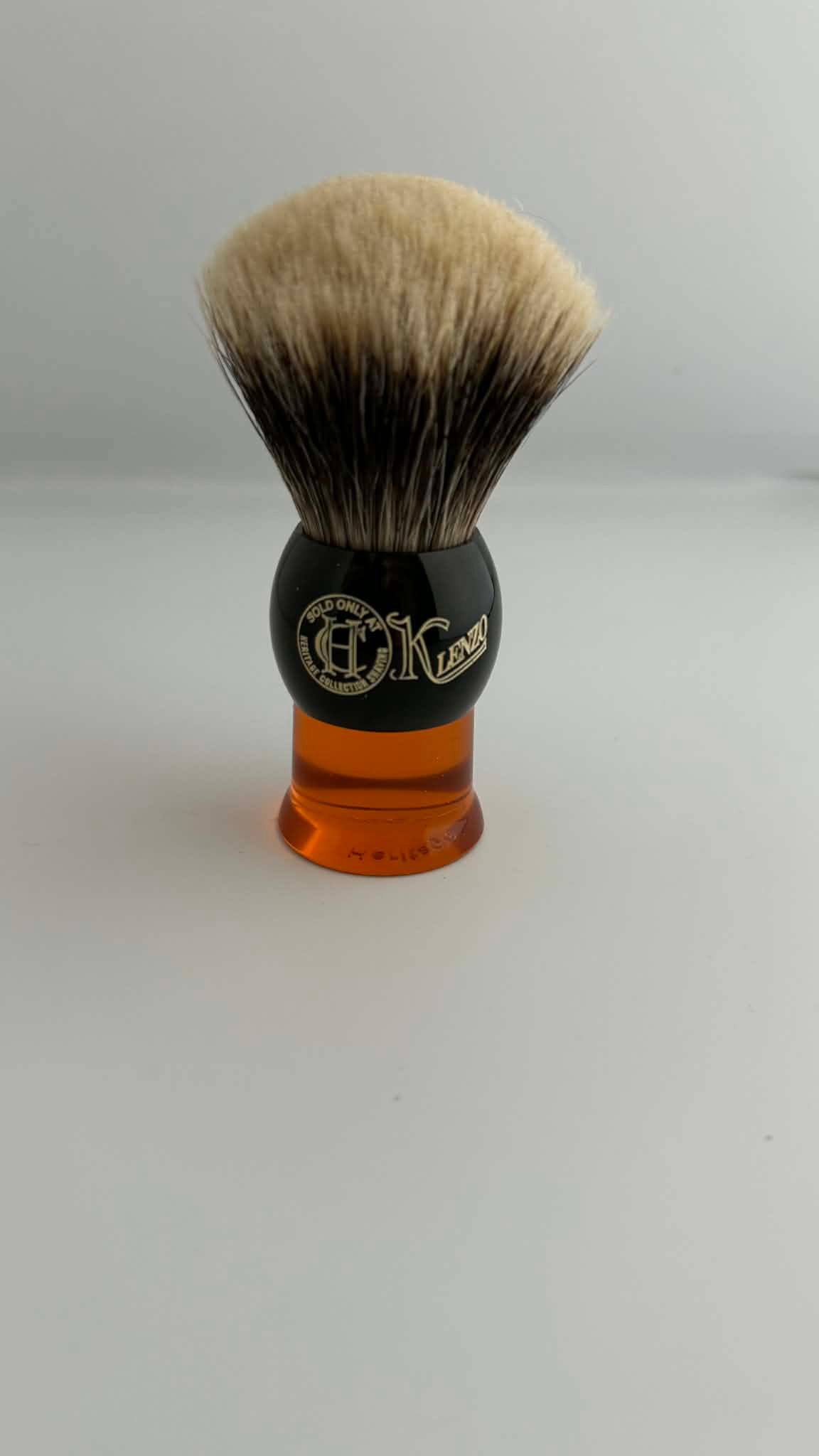 26 MM KLENZO IN CLEAR AMBER AND BLACK WITH CREAM TRIM