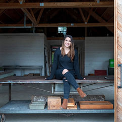 Construction Woman Specializes in Web Design For Builders