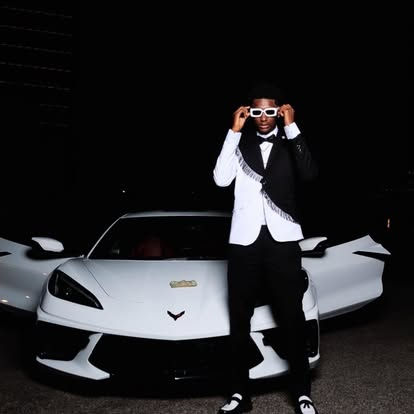 Thumbnail: PROM Suit & DRESS